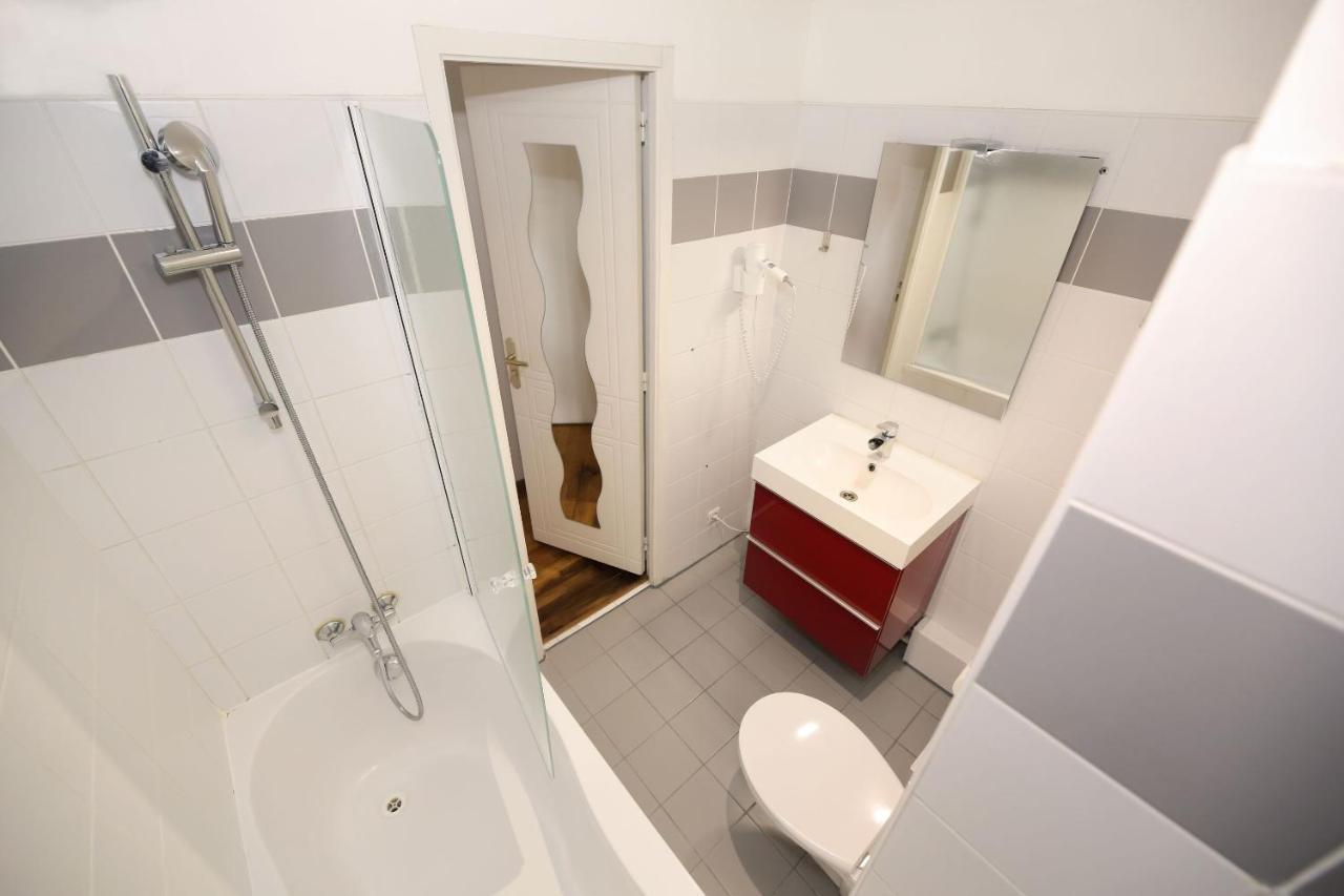 Appartement 502- Studio De Charme Dans Quartier Anime 5